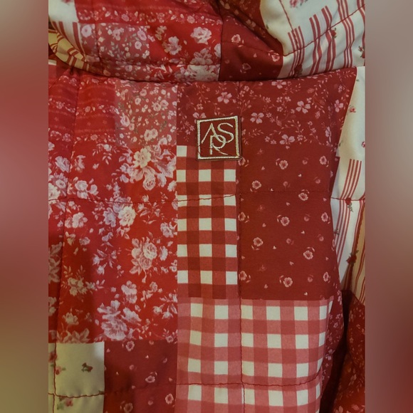 Altar'd State Red and White Quilted Puffer Jacket - Picture 11 of 12